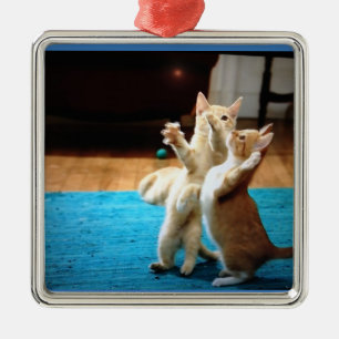 "DANCING KITTENS" CHRISTMAS ORNAMENT