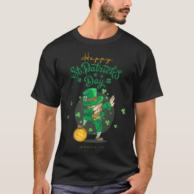 Dancing Shamrock Ireland Vintage distressed green T-Shirt (Front)