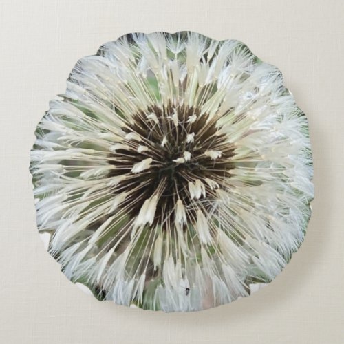 Dandelion Seed Head Macro Round Throw Pillow