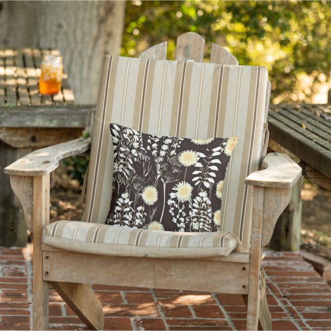 Dandelions minimalist art outdoor pillow (Chair)