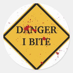DANGER: I BITE! CLASSIC ROUND STICKER