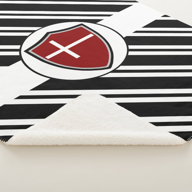 Danish flag sherpa blanket (3/4)