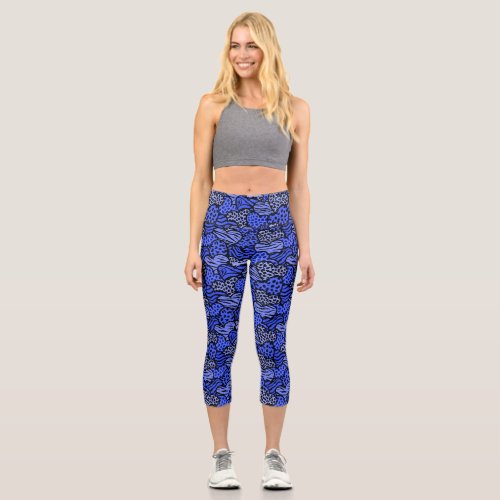 Dark Blue and Black girly animal print hearts Wris Capri Leggings