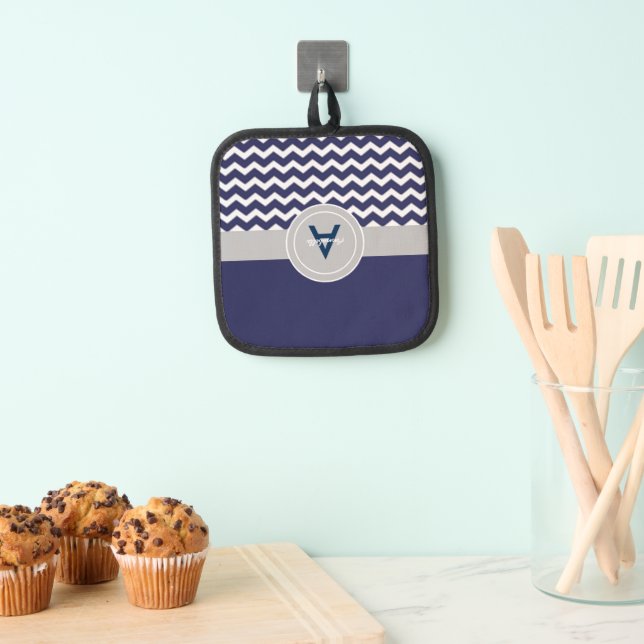 Dark Blue Gray Chevron Pot Holder (Insitu(Hanging))