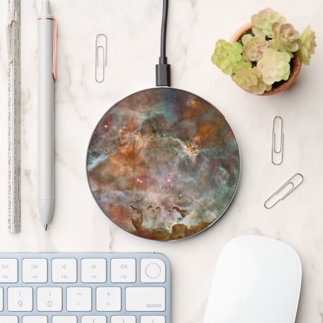 Dark Clouds of Carina Nebula Hubble Space Wireless Charger (Desk)