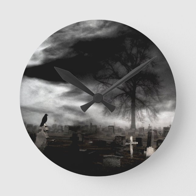 Dark Gothic Fog With Crow Round Clock (Front)