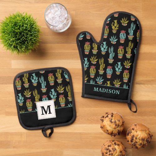 Dark Grunge Cactus Pattern Oven Mitt  Pot Holder Set