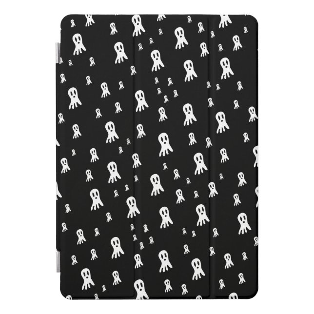 Dark Halloween Ghosts  iPad Pro Cover (Front)