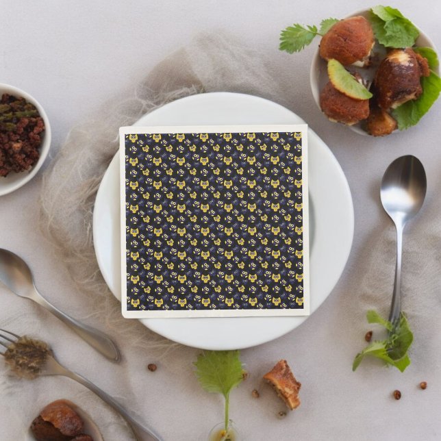 Dark Owl  Napkins (dinner napkin)