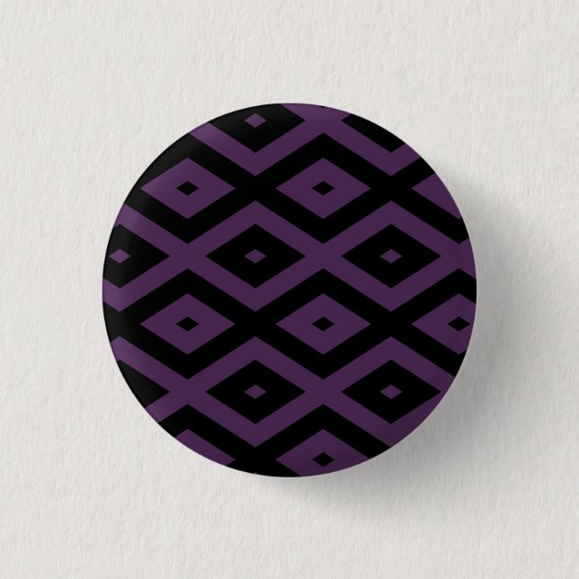 Dark purple and black diamond pattern button (Front)