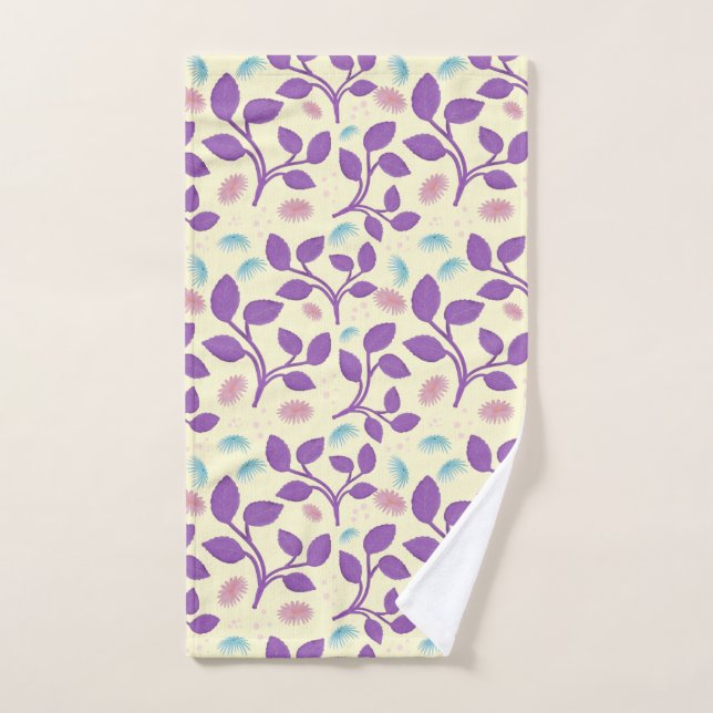 Dark Purple Floral Pattern | Aesthetic Seamless  Hand Towel (Hand Towel)