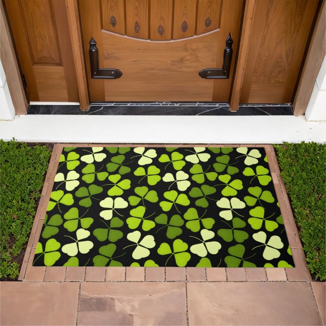 Dark Shamrock Pattern Green & Black Doormat (Outdoor)