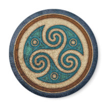 Dark Triskele Magnet