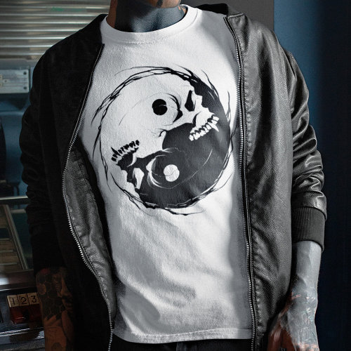 Dark Yin Yang Vampire Skull Religious Symbol T_Shirt