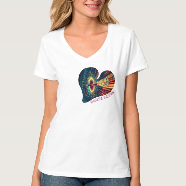 Darts Lover neon pop love & precision design T-Shirt (Front)