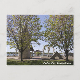 Davenport, Iowa - Lindsay Park Sculptures Postcard