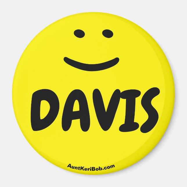 DAVIS yellow smile magnet (Front)