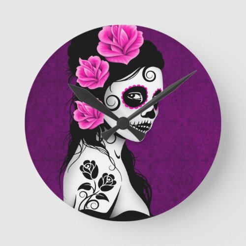 Day of the Dead Sugar Skull Girl _ purple Round Clock