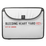 Bleeding heart yard  De Sleeves van MacBook Pro MacBook Pro Beschermhoezen