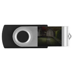 DEA03 Garage.tif Flash Drive