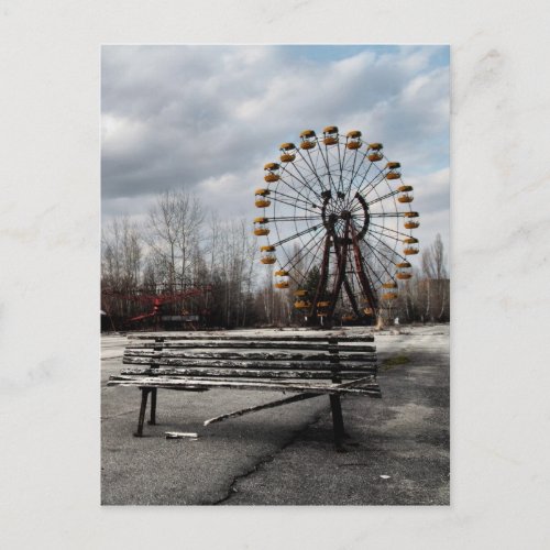 Dead Ferris Wheel Postcard