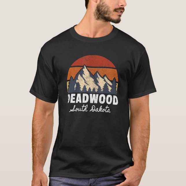 Deadwood South Dakota Retro Mountain Vacation T-Shirt (Front)