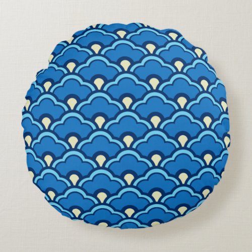 Deco Chinese Scallops Ocean Blue and Indigo Round Pillow