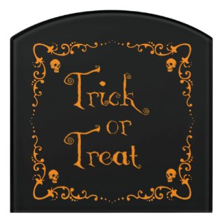 Decorate your home for your Halloween Party guests