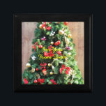 Decorated Christmas Tree Keepsake Box<br><div class="desc">Decorated Christmas Tree</div>