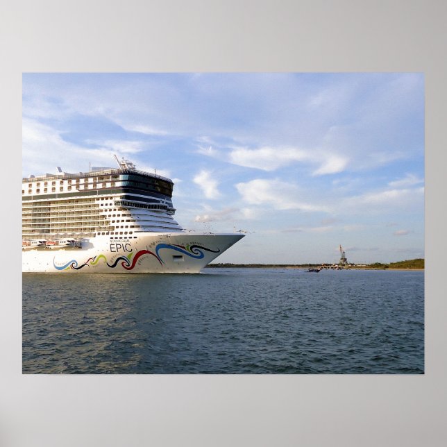 Decorated Cruise Ship Bow Poster (Front)