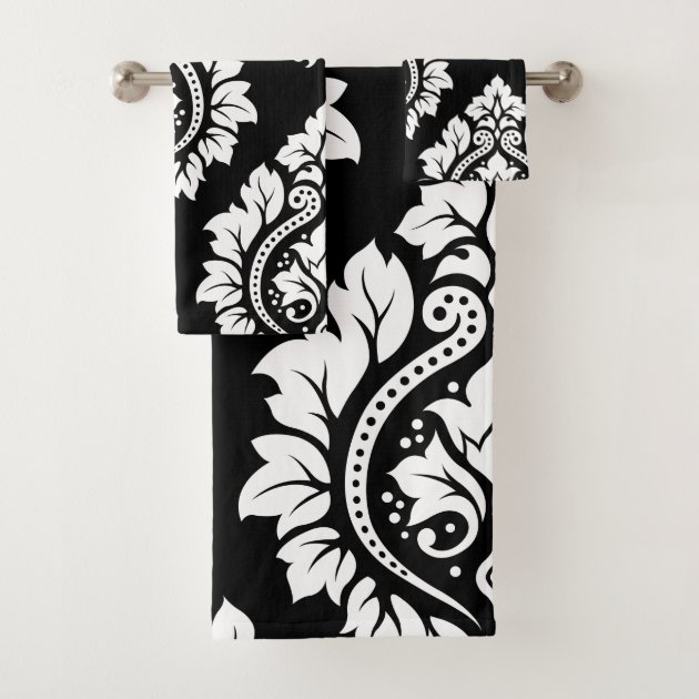 Black decorative hotsell bath towels