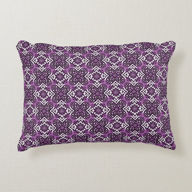Decorative Geometric Floral Pattern Accent Pillow (Front)