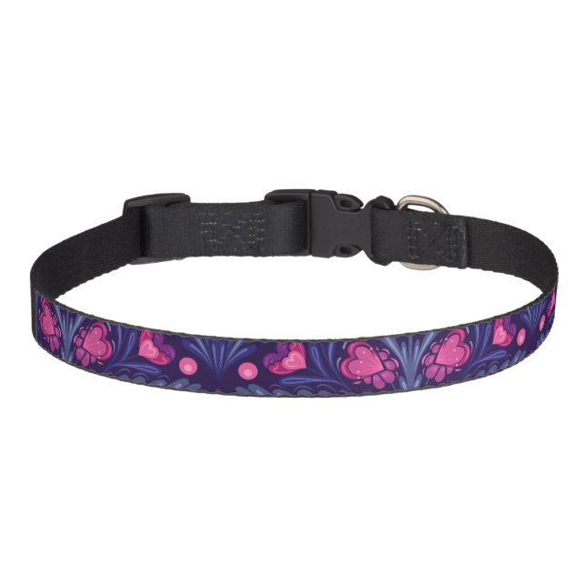 Decorative pattern with hearts pet collar (Front)