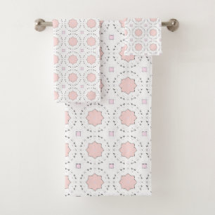 Decorative pink geometric mandala patterned bath towel set