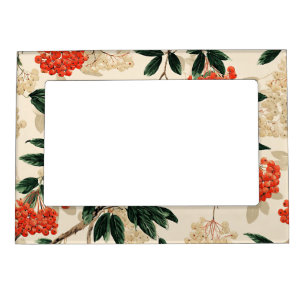Decorative red and white berries design magnetic frame