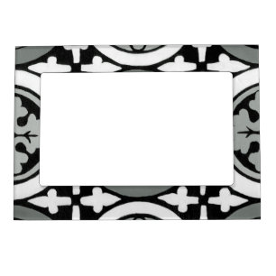 Decorative Renaissance Rosette Tile Design Magnetic Photo Frame