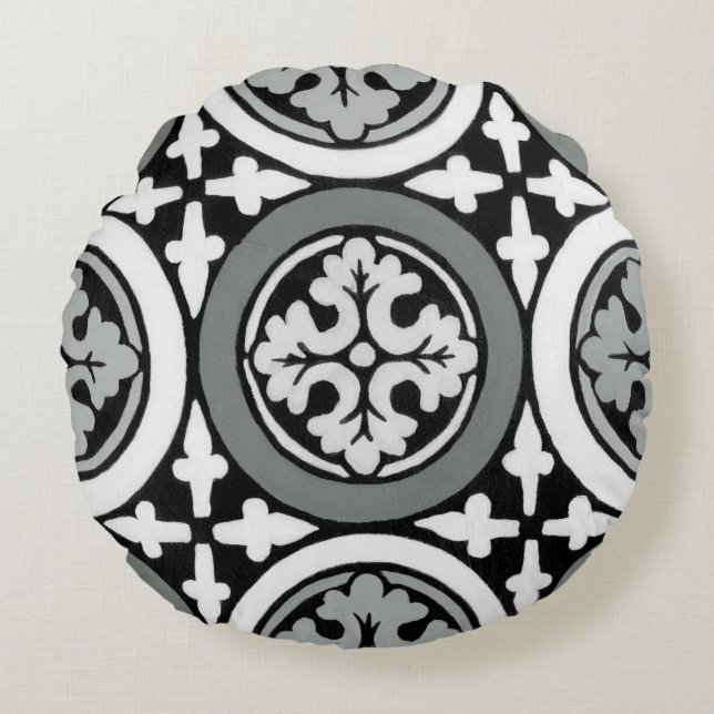 Decorative Renaissance Rosette Tile Design Round Pillow (Front)