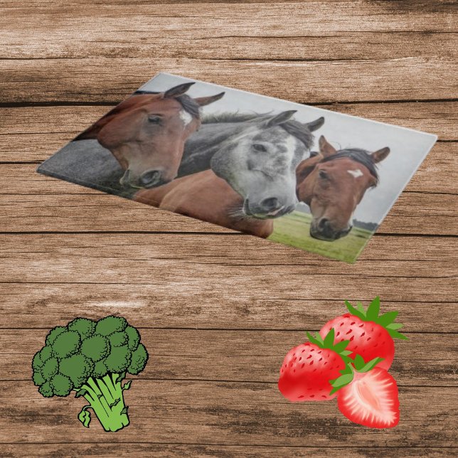 Decorative Three Horse Heads Glass Cutting Board  (Creator Uploaded)