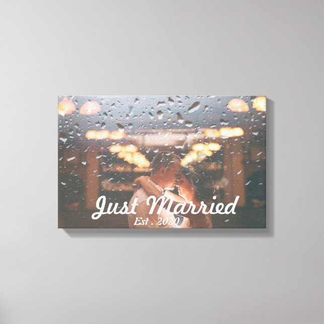 Dedicated family photo, newly married canvas print (Front)