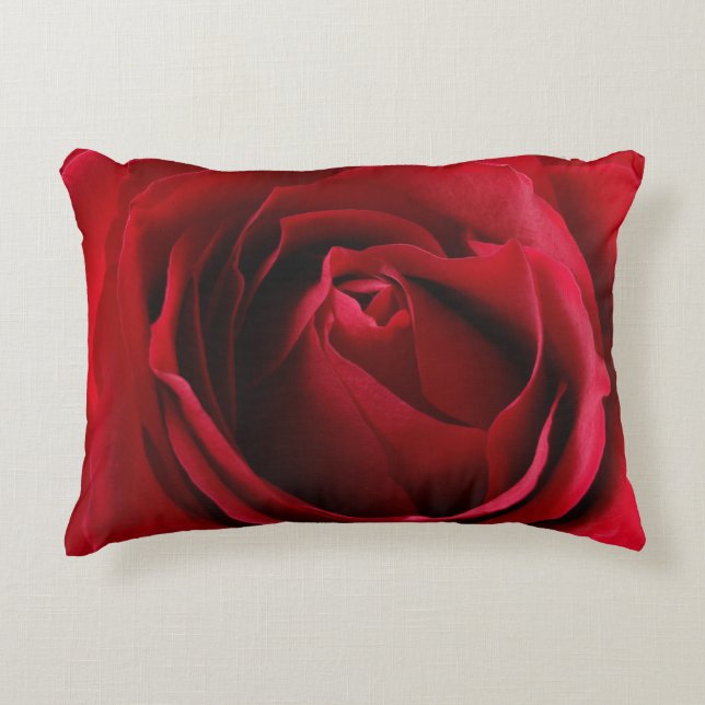 deep red rose decorative pillow (Front)