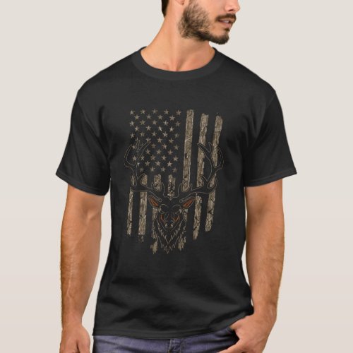 Deer Hunter Gift American Flag Buck Hunting Tree C T_Shirt