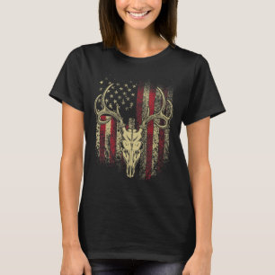 Deer Hunters Deer Skull on American Flag T-Shirt