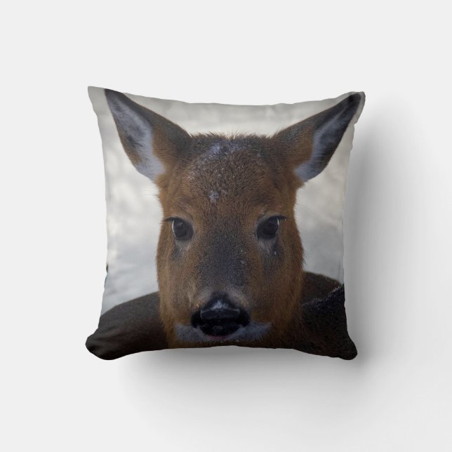 deer North Bay Throw Pillow (Front)