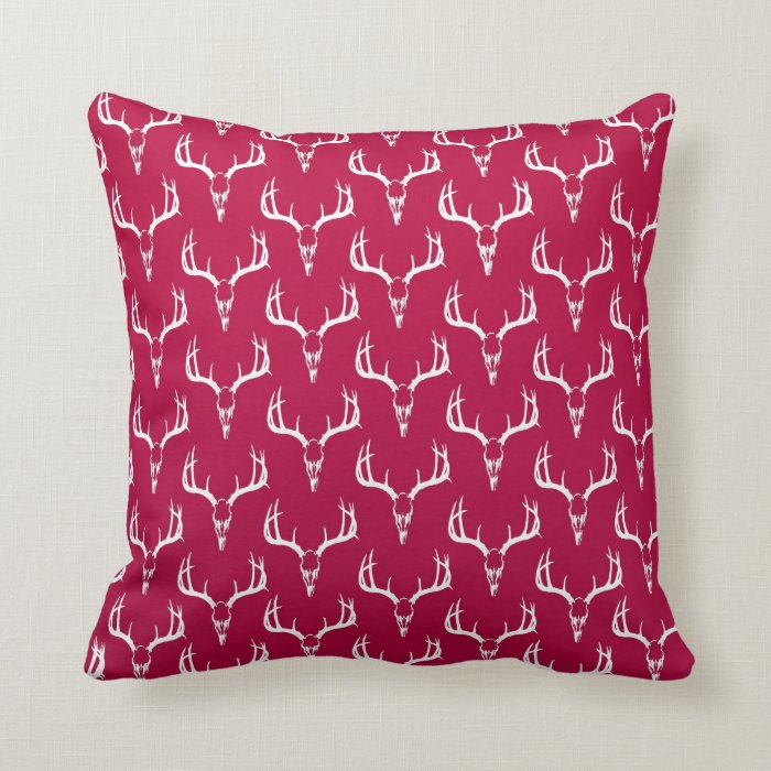 Deer skulls crimson pattern throw pillow