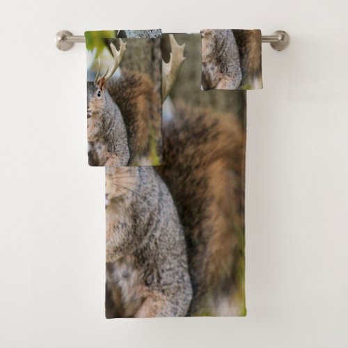 Deer Squirrelly Bath Towel Set