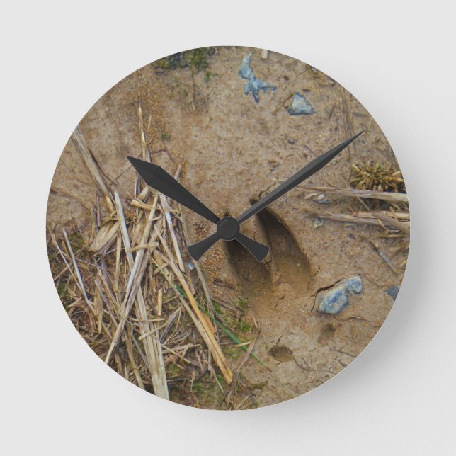 deer track round clock (Front)