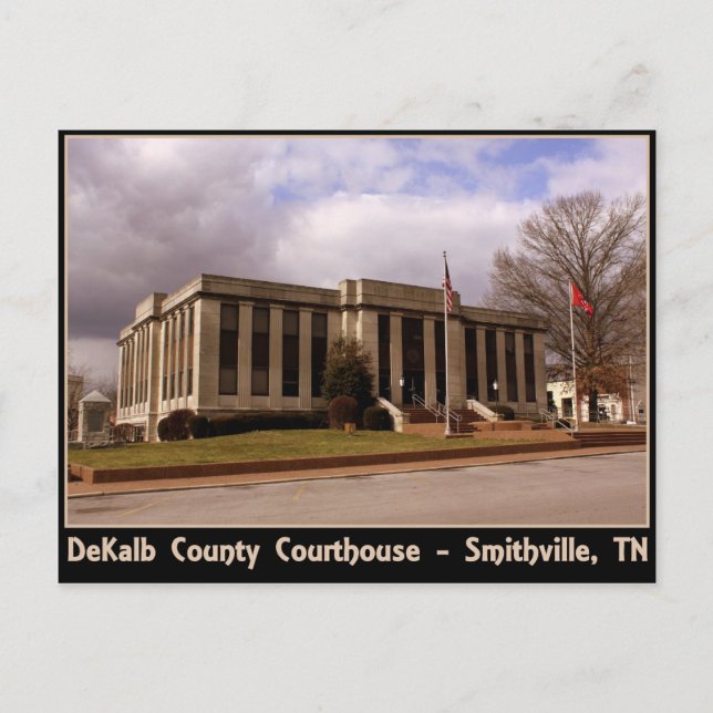DeKalb County Courthouse - Smithville, TN Postcard (Front)