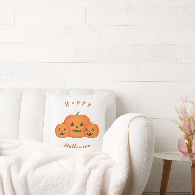 Dekokissen Happy Halloween Throw Pillow (Couch)