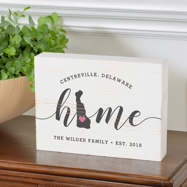 Delaware Home State Rustic Family Name Wooden Box Sign (Creator Uploaded)