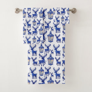 Delft Blue Christmas Reindeer and Lantern Holiday Bath Towel Set